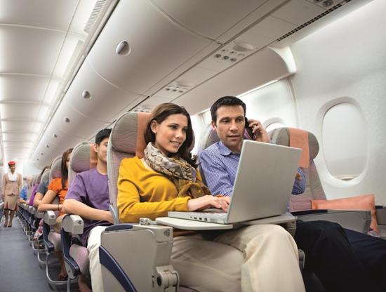 Cung cấp Wifi miễn phí trên máy bay là tiêu chuẩn tương lai của Emirates ảnh 1